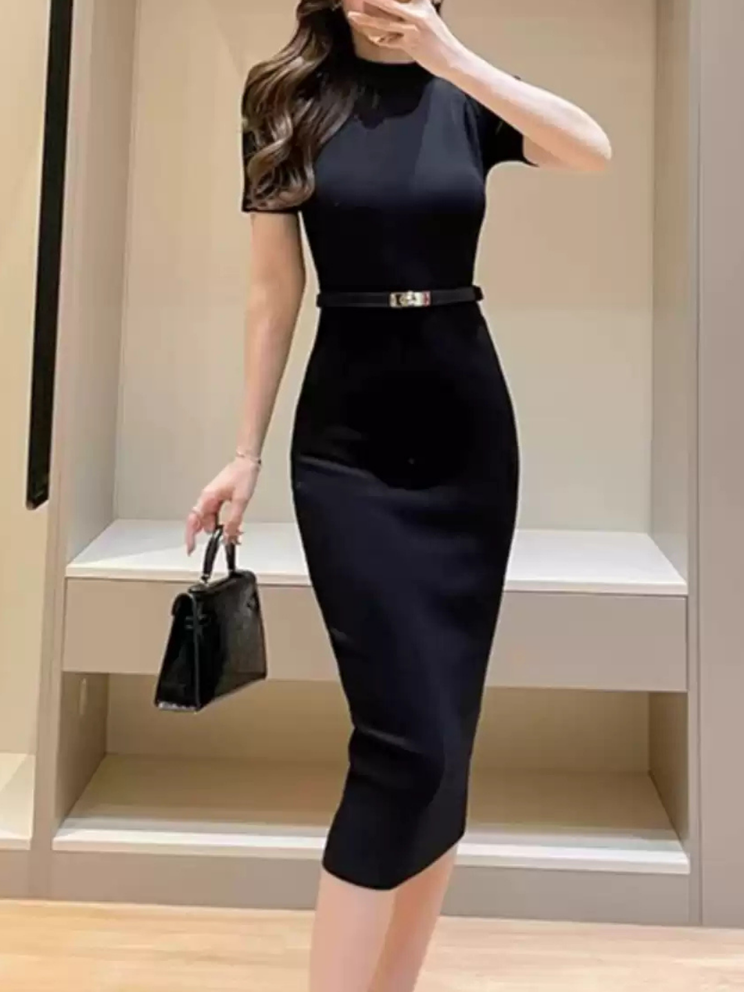 美シルエット ニットタイトワンピース｜半袖 ハイウエスト ミモレ丈 オフィス 通勤 上品 レディース