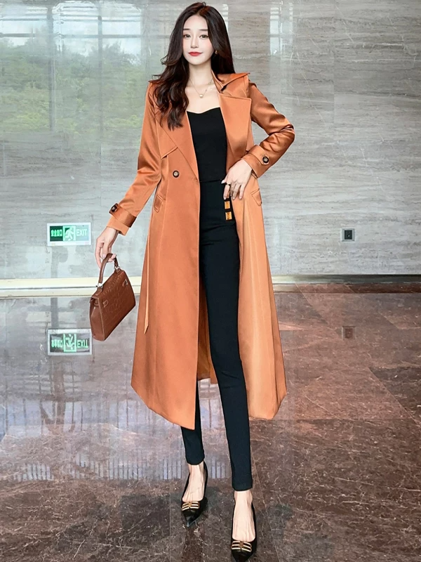 羽織るだけで品よく決まる。美シルエット ロングトレンチコート